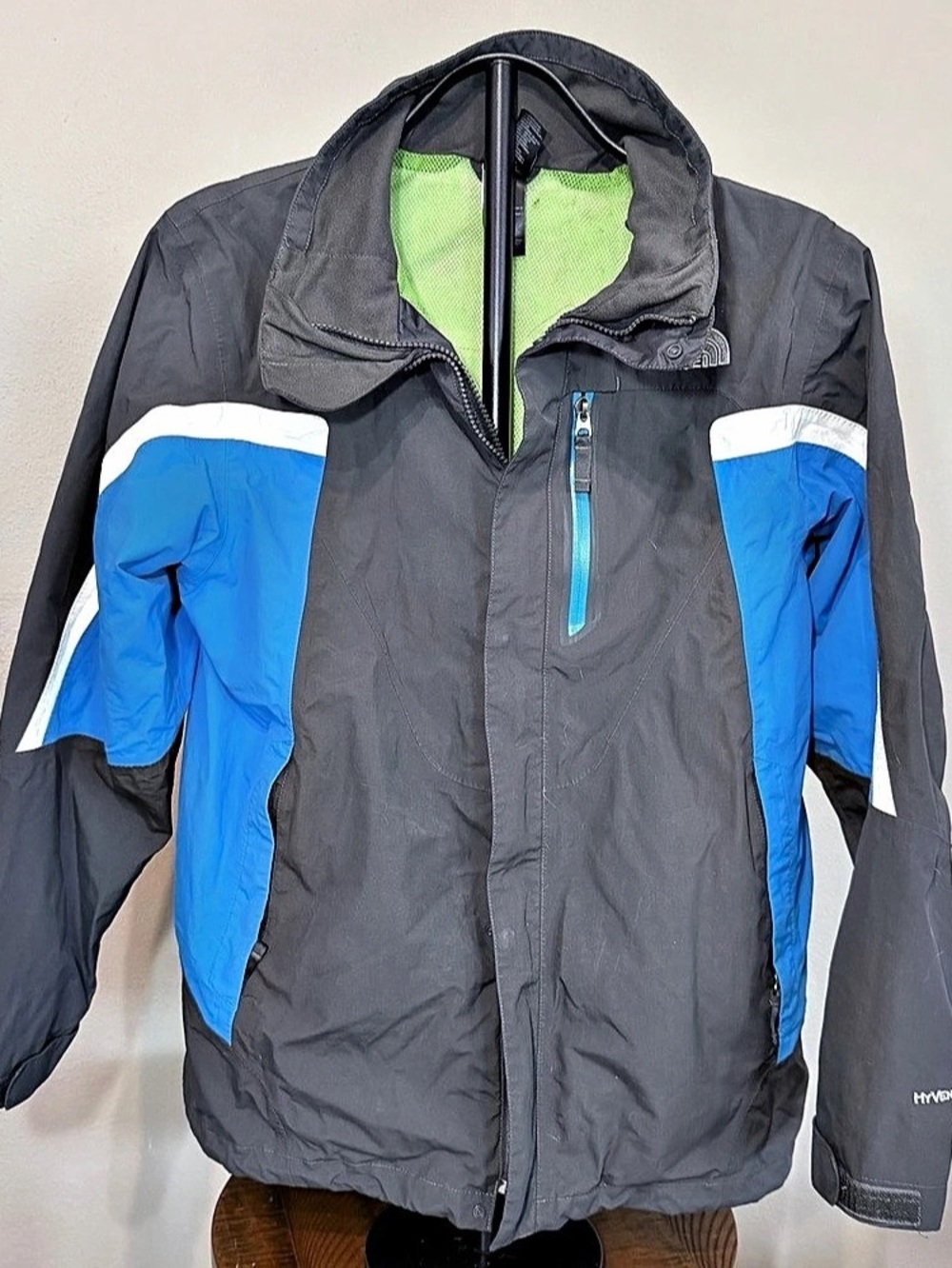 The North Face HyVent Boys Colorblock Ski Jacket Hooded Full Zip 18-20
